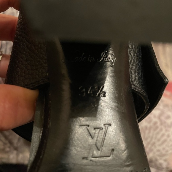 Louis Vuitton Black Block Heels, Size 34.5 - Picture 9 of 13